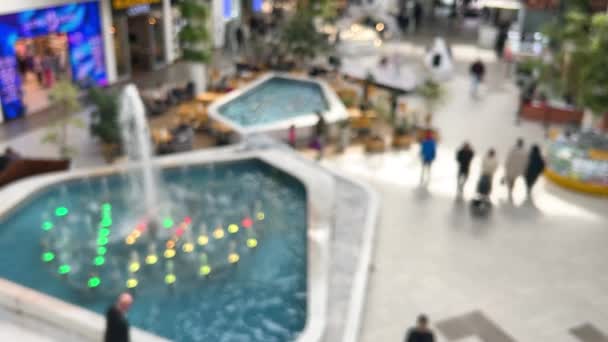 Вид Зверху Відкритий Простір Фонтанами Сучасному Торгово Розважальному Центрі Межами — стокове відео