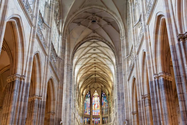 Wnętrze Katedry Wita Praga Czechy — Zdjęcie stockowe