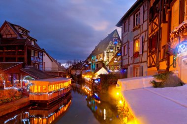 Colmar Köyü Noel Zamanı, Alsace, Fransa