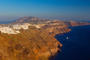 Santorini Adası, Cyclades, Yunanistan 'ın panoramik manzarası