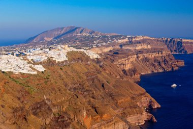 Santorini Adası, Cyclades, Yunanistan 'ın panoramik manzarası