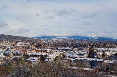 Bern 'in kışın panoramik manzarası, İsviçre Alpleri, İsviçre