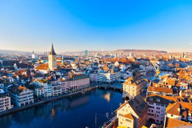 Zürih 'in panoramik manzarası, Sswiss Alpleri, İsviçre