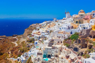 Santorini Adası, Cyclades, Yunanistan 'ın panoramik manzarası