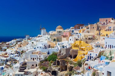 Santorini Adası, Cyclades, Yunanistan 'ın panoramik manzarası