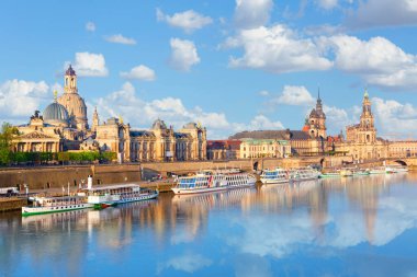 Dresden, Saksonya, Almanya 'nın panoramik manzarası