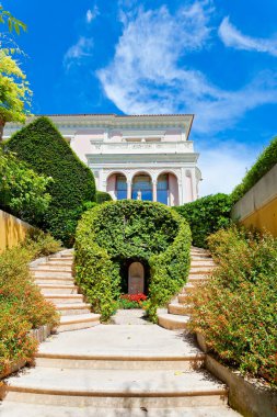 Villa ve Bahçe 'nin panoramik manzarası: Ethe de Rothschild, Cote d' Azur, French Riviera, Fransa