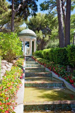 Villa ve Bahçe 'nin panoramik manzarası: Ethe de Rothschild, Cote d' Azur, French Riviera, Fransa
