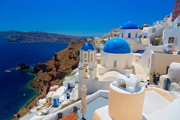 Santorini Adası, Cyclades, Yunanistan 'ın panoramik manzarası