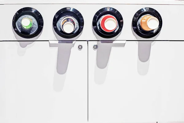 Pappbecher Automaten Mit Verschiedenen Getränken — Stockfoto