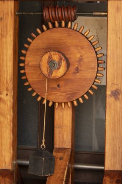 Leonard Da Vinci 'nin çizimlerine göre ahşap yapı. okul eğitimi