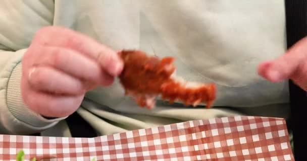 Man Eats Pork Ribs His Hands National Food Faith Nutrition — Stok video