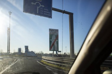 Paralı yolun sonu. Avrupa 'da arabayla seyahat etmek