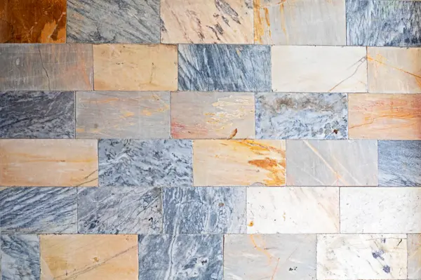 İçeriden ve dışarıdan modern tuğla mermer ustası.