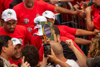 SO PAULO (SP), 10-29-2022 Lula, Alckmin ve Haddad Av 'da bir yürüyüşe katıldılar. Paulista, SP, bu Cumartesi öğleden sonra (29) ve eski Uruguay Cumhurbaşkanı Jos Mujica 'nın özel katılımıyla