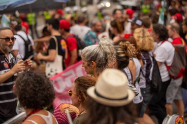 SO PAULO (SP), 10-29-202Lula, Alckmin ve Haddad Av 'a yapılan yürüyüşe katıldılar. Paulista, SP, bu Cumartesi öğleden sonra (29) ve eski Uruguay Cumhurbaşkanı Jos Mujica 'nın özel katılımıyla