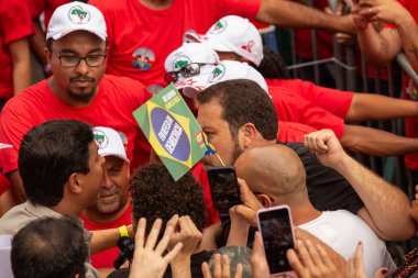 SO PAULO (SP), 10-29-2022 Lula, Alckmin ve Haddad Av 'da bir yürüyüşe katıldılar. Paulista, SP, bu Cumartesi öğleden sonra (29) ve eski Uruguay Cumhurbaşkanı Jos Mujica 'nın özel katılımıyla