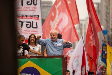 SO PAULO (SP), 10-29-2022 Lula, Alckmin ve Haddad Av 'da bir yürüyüşe katıldılar. Paulista, SP, bu Cumartesi öğleden sonra (29) ve eski Uruguay Cumhurbaşkanı Jos Mujica 'nın özel katılımıyla