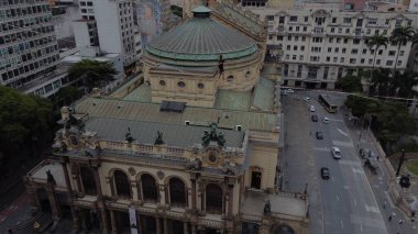 PAULO, BRAZIL - NOVEMBER 06, 20215th Virada Esportiva de So Paulo, dünyanın en büyük paten yarışı, birkaç ekstrem spor, Slackline ve Highline 'ın katılımıyla, 7 yıldan fazla bir süre sonra başkente geri dönüyor.. 