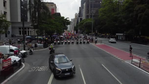 2022年11月20日 黑色意识日 3月19日的航拍聚集在马斯普 参加今年的示威活动 其主题是 建设一个民主和没有种族主义的巴西和圣保罗 — 图库视频影像