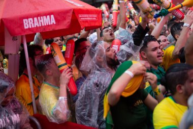 PAULO SP, NOVEMBER 28, 2022 FIFA Fan Festivali, Vale do Anhangaba, Orta Bölgesi, Brezilya ve İsviçre arasında bu pazartesi öğleden sonra Katar 'da oynanan 2022 Dünya Kupası sırasında,. 