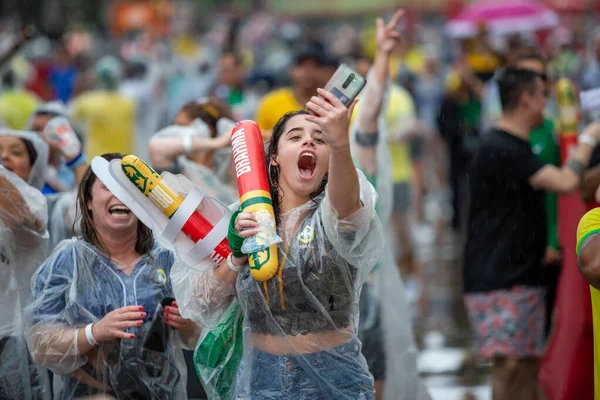 stock image SO PAULO SP, NOVEMBER 28, 2022 Fans at the FIFA Fan Festival in Vale do Anhangaba, central region of So Paulo, during the game between Brazil and Switzerland in the 2022 World Cup in Qatar, this Monday afternoon, 28. 