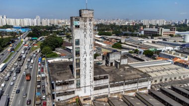SAO PAULO, BRAZIL, 24 Mart 2023, Başkan Dutra otoyolunun hava görüntüsü