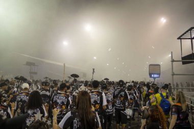 Paulo - 21 Ocak 2024: So Paulo karnavalının samba okulları Pazar gecesi Sambadrome 'da teknik prova yaptılar (21 Ocak)).