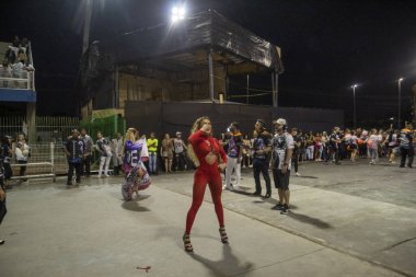 Paulo - 21 Ocak 2024: So Paulo karnavalının samba okulları Pazar gecesi Sambadrome 'da teknik prova yaptılar (21 Ocak)).