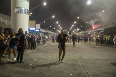 Paulo - 21 Ocak 2024: So Paulo karnavalının samba okulları Pazar gecesi Sambadrome 'da teknik prova yaptılar (21 Ocak)).