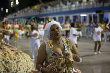 Paulo - 21 Ocak 2024: So Paulo karnavalının samba okulları Pazar gecesi Sambadrome 'da teknik prova yaptılar (21 Ocak)).