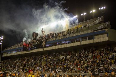 Paulo - 21 Ocak 2024: So Paulo karnavalının samba okulları Pazar gecesi Sambadrome 'da teknik prova yaptılar (21 Ocak)).