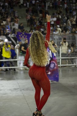 Paulo - 21 Ocak 2024: So Paulo karnavalının samba okulları Pazar gecesi Sambadrome 'da teknik prova yaptılar (21 Ocak)).