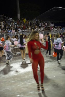 Paulo - 21 Ocak 2024: So Paulo karnavalının samba okulları Pazar gecesi Sambadrome 'da teknik prova yaptılar (21 Ocak)).