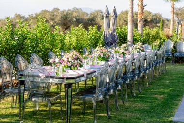 güzel masa düğün için ayarla