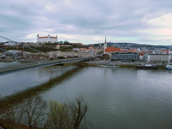 Vista Sobre Castelo Bratislava Cidade Velha Sobre Rio Danúbio Cidade — Fotografia de Stock