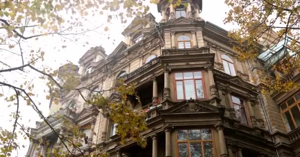Bottom View Old City Building Bright October Day Golden Trees — Stockvideo