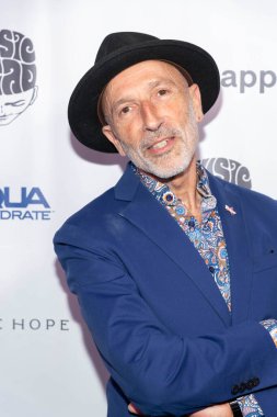 Steve Rapport, Rock Fotoğrafçısı Steve Rapport Fotoğraf Sergisi VIP Resepsiyonuna katılıyor. Musichead Galeri, Hollywood, CA, 4 Kasım 2022 