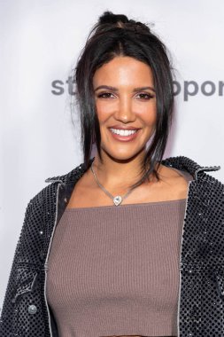 CJ Franco, Rock Fotoğrafçısı Steve Rapport Fotoğraf Sergisi VIP Resepsiyonuna katıldı. Musichead Galeri, Hollywood, CA, 4 Kasım 2022 