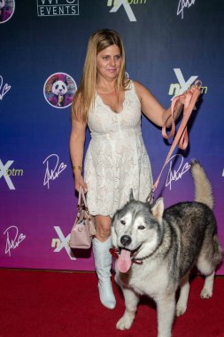 Lisa LaBlasso, Prymrr 'ın 17. Doğum günü partisine 12 Kasım 2022' de Sherman Oaks, CA 'da katılıyor.