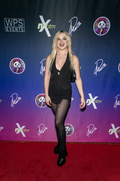 Electra Attends Prymrr 17Th Birthday Party Private Residence Sherman Oaks — Stock Photo, Image