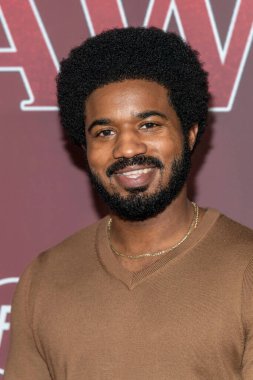 Elijah R. Reed 17 Kasım 2022 'de Inglewood' daki Miracle Tiyatrosu 'nda düzenlenen 