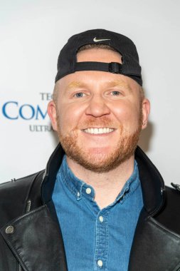 Josh McBride, Hollywood Woma Kulübü 'nde Steve Mitchell MTG' nin 2022 Amerikan Müzik Ödülleri Ödül Töreni 'ne katılıyor. 