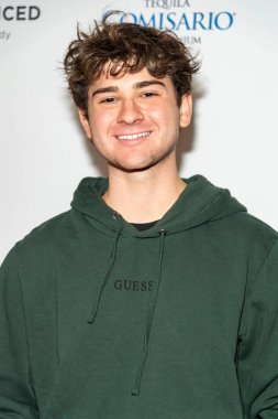 Jax Malcolm, Woma 's Club of Hollywood, Los Angeles, CA, 19 Kasım 2022' de Steve Mitchell MTG 'nin 2022 Amerikan Müzik Ödülleri Ödül Töreni' ne katıldı. 