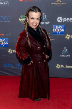 Terra Jole SAM Vakfı 'nın 15. yıl dönümü yardım galasına katılıyor QD Meydanı, Westminster, CA 1 Aralık 2022 