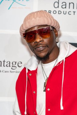 Meaku, Nate Holden Sahne Sanatları Merkezi 'nde Seyi Brown' un Los Angeles Kültür Şoku programına katılıyor. 