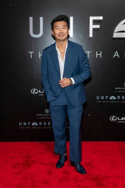 Simu Liu, Lexus 'un Beverly Hilton, Beverly Hills, CA 17 Aralık 2022' de sunduğu 20. Unutulmaz Galasına katıldı. 