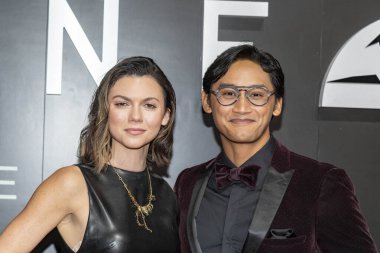 Amanda Phillips ve Josh Dela Cruz, Lexus 'un Beverly Hilton, Beverly Hills' de sunduğu 20. Unutulmaz Gala 'ya katıldılar. 