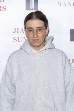 Comedian Robby Hoffman attends Jiaoying Summers Birthday Roast at Hollywood Improv, Los Angeles, CA January 19 2023