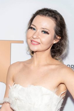 Violinist Leyla Fey attends 2023 Inaugural Preview and Global Couture Gala at Porsche DTLA, Los Angeles, CA January 22 2023